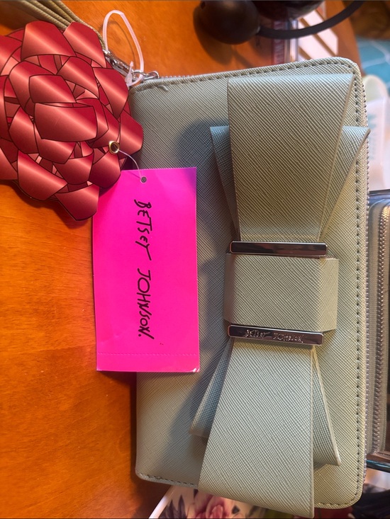 Betsey Johnson Handbags - Betsey Johnson Light Sage Green Bow Zip-Around Wallet